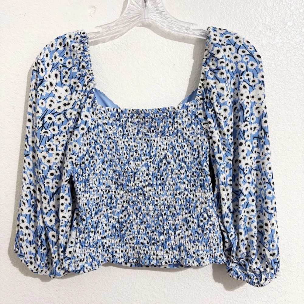 Anthropologie Hutch Cut-Out Puff Sleeve Blouse in Blue & White Floral‎